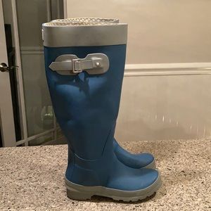 Size 6 (EU 37) Nu Boat luxury rain boots